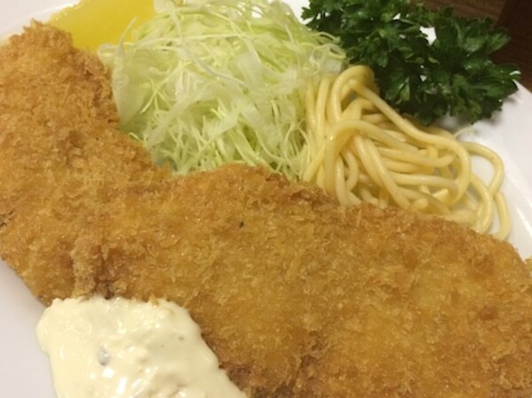 カレーヤ；魚フライ